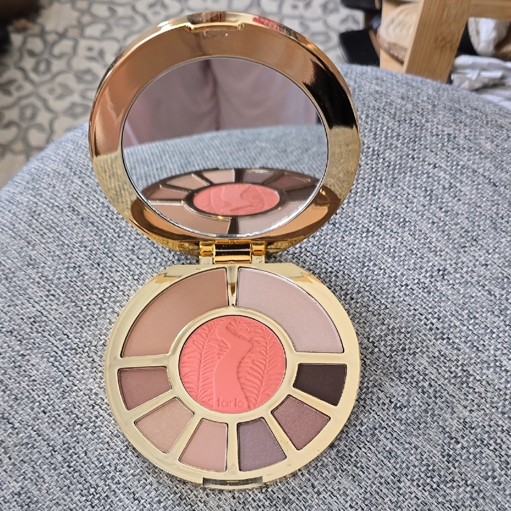 Tarte Gold and Pink Eyeshadow Palette with Mirror